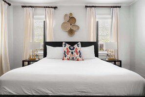 3 habitaciones, tabla de planchar con plancha, cuna de viaje y wifi