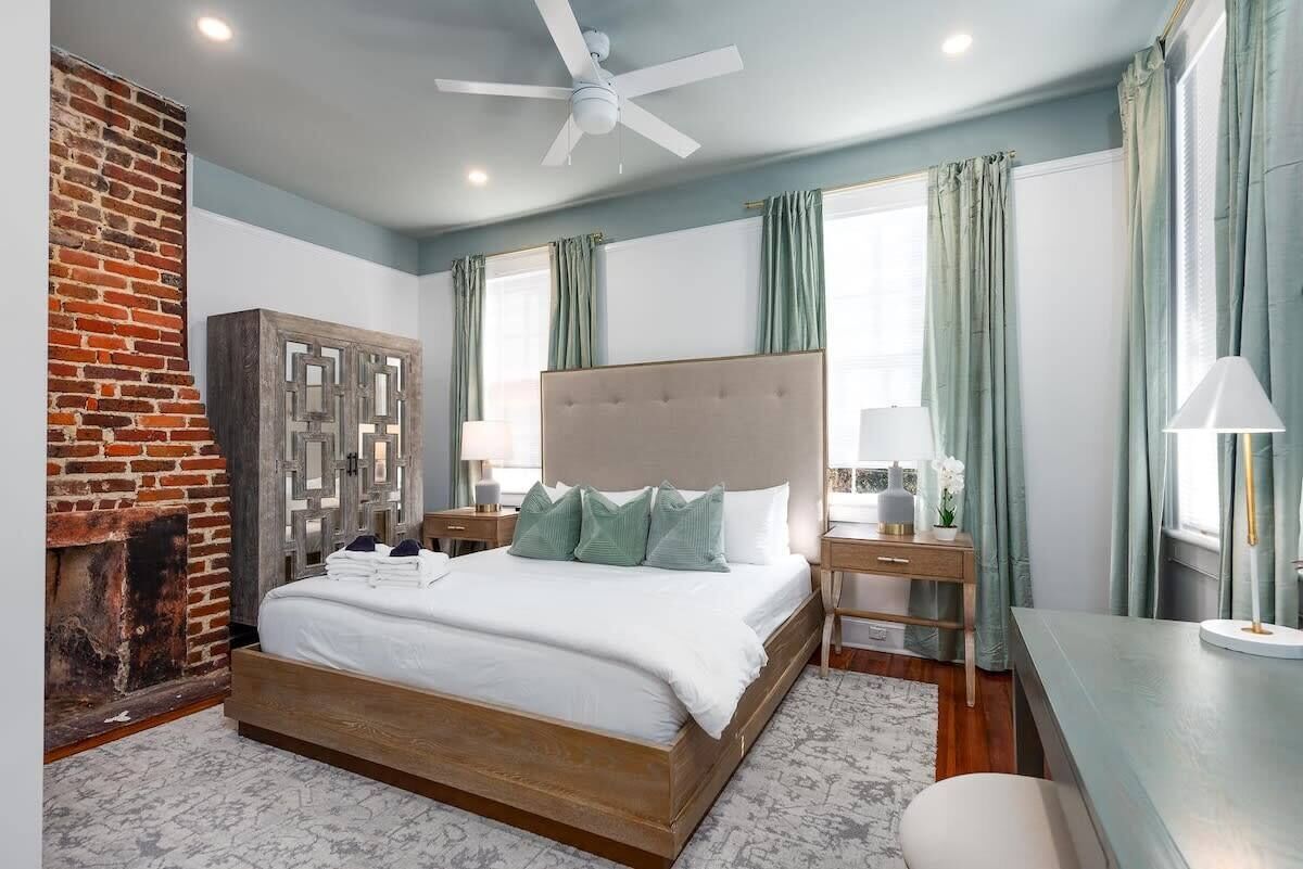 THE INNS - Lovely 3BR Suite! Heart of Downtown!