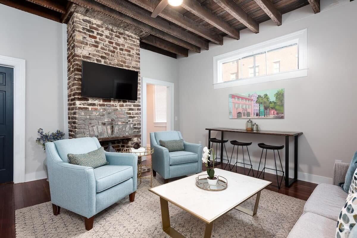 THE INNS - Amazing 3BR/3BA Suite Downtown!