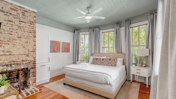 4 bedrooms, iron/ironing board, travel crib, WiFi