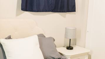 2 bedrooms, desk, iron/ironing board, travel cot