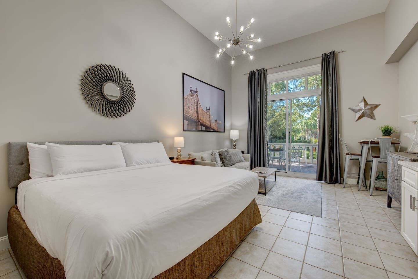 1 chambre, fer et planche à repasser, Wi-Fi gratuit, draps fournis