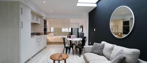 Appartement, 2 slaapkamers (303) | Woonruimte | Smart-tv