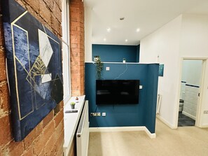 Apartamento | Cocina privada | Frigorífico, microondas, horno y placa de cocina