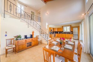 Dining - Villa Gina by Villa Plus (Ionian Islands)