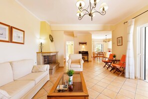 Living area - Villa Marily by Villa Plus (Kassiopi)