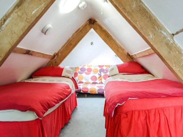 3 habitaciones y ropa de cama