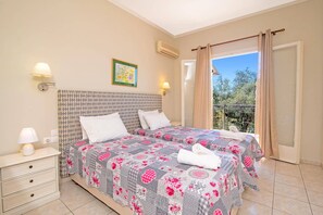 3 bedrooms, WiFi, bed sheets