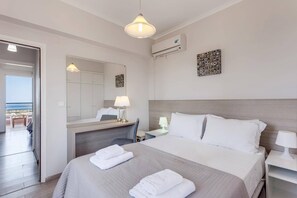 7 chambres, fer et planche à repasser, accès au Wi-Fi (inclus)