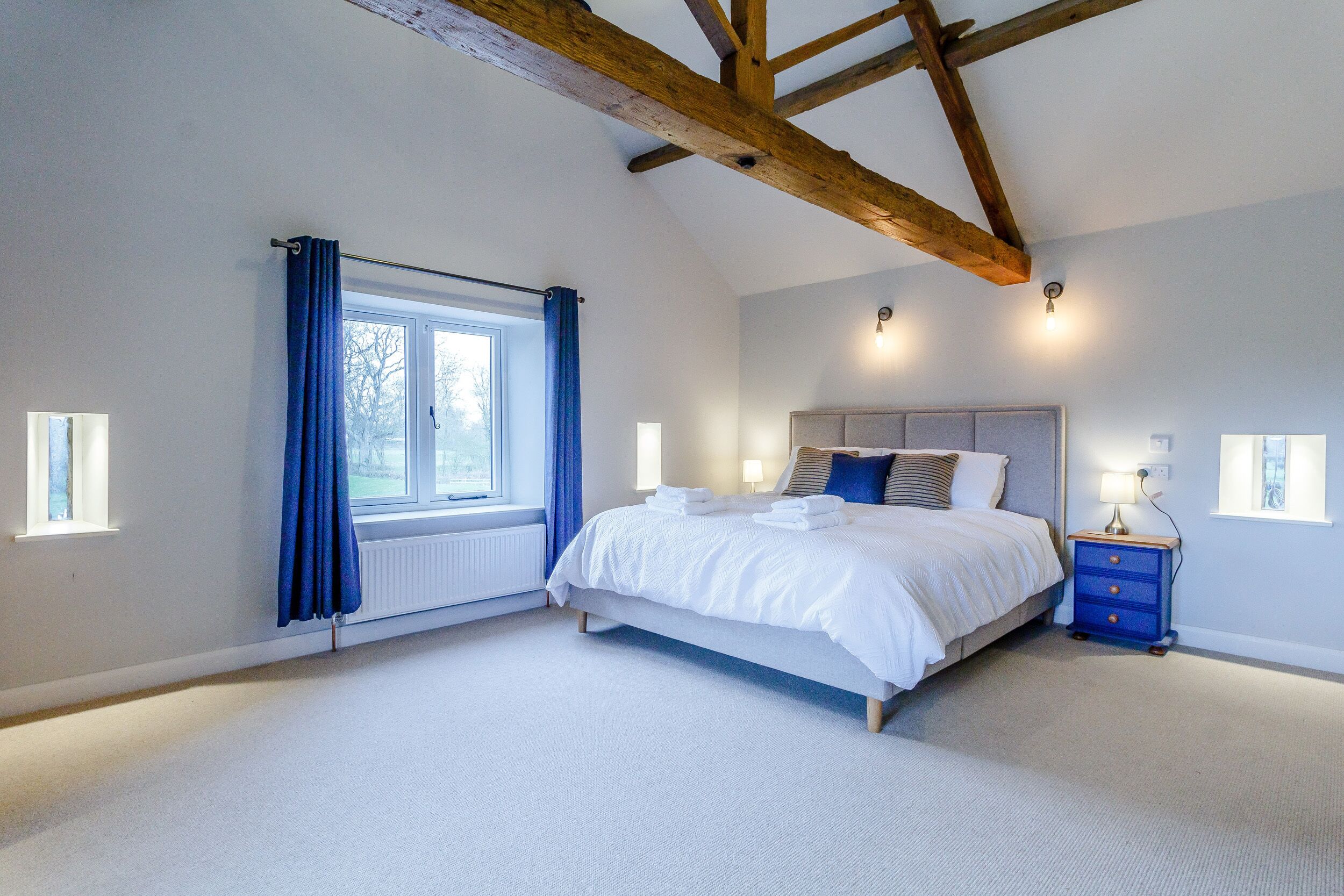 Cottage | 4 bedrooms, individually decorated, individually furnished, free WiFi