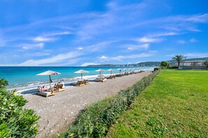 Vista a la playa o el mar
