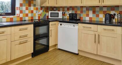 3 bedroom accommodation in Carlisle