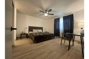 3 Schlafzimmer, Reisekinderbett, WLAN