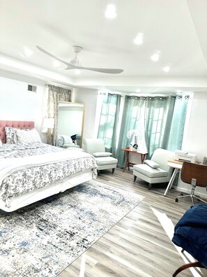 3 chambres, fer et planche à repasser, Wi-Fi gratuit, draps fournis