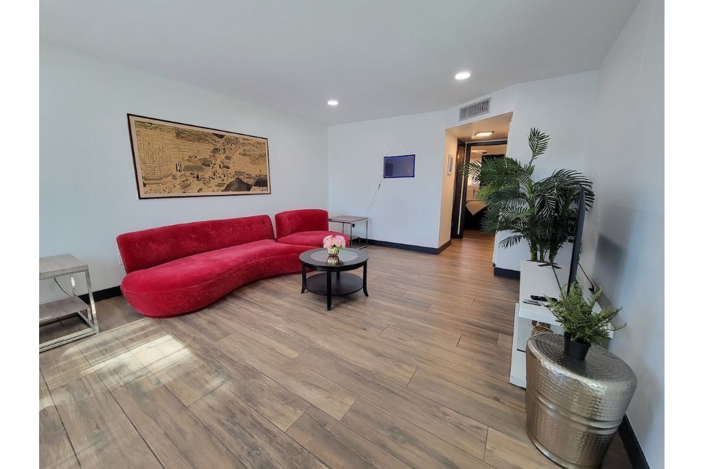 --Msg for 5%off--2Bed1Bath QueenBeds NorthPHX