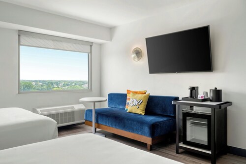 Aloft by Marriott Chicago Schaumburg