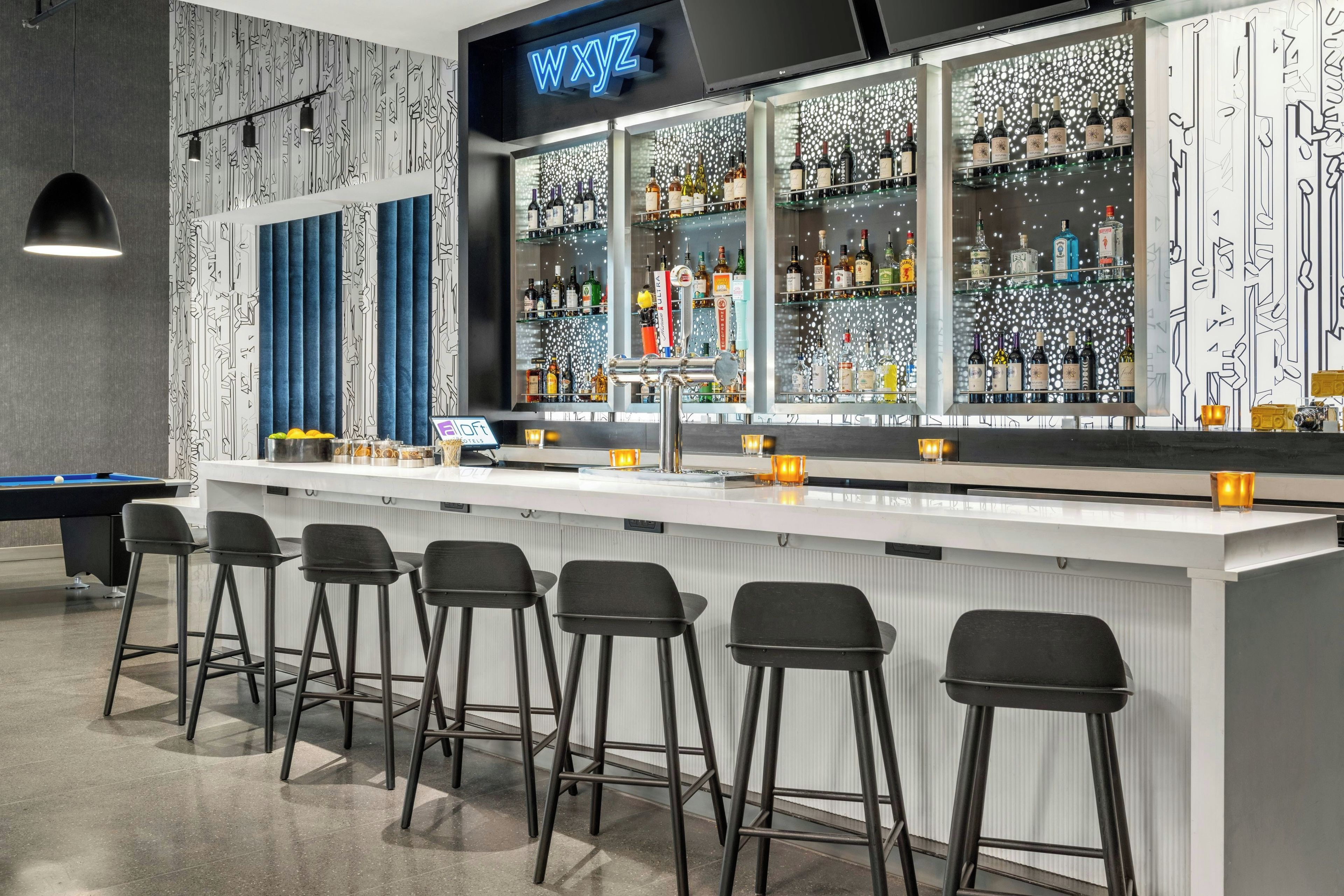 Bar (in der Unterkunft)