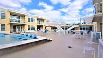 Indoor pool, outdoor pool