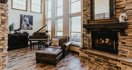 Towering Oaks Event & Retreat Center