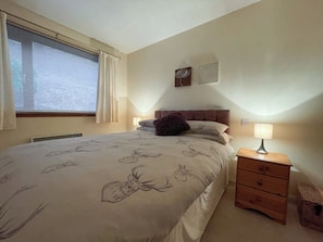 3 habitaciones, wifi gratis y ropa de cama