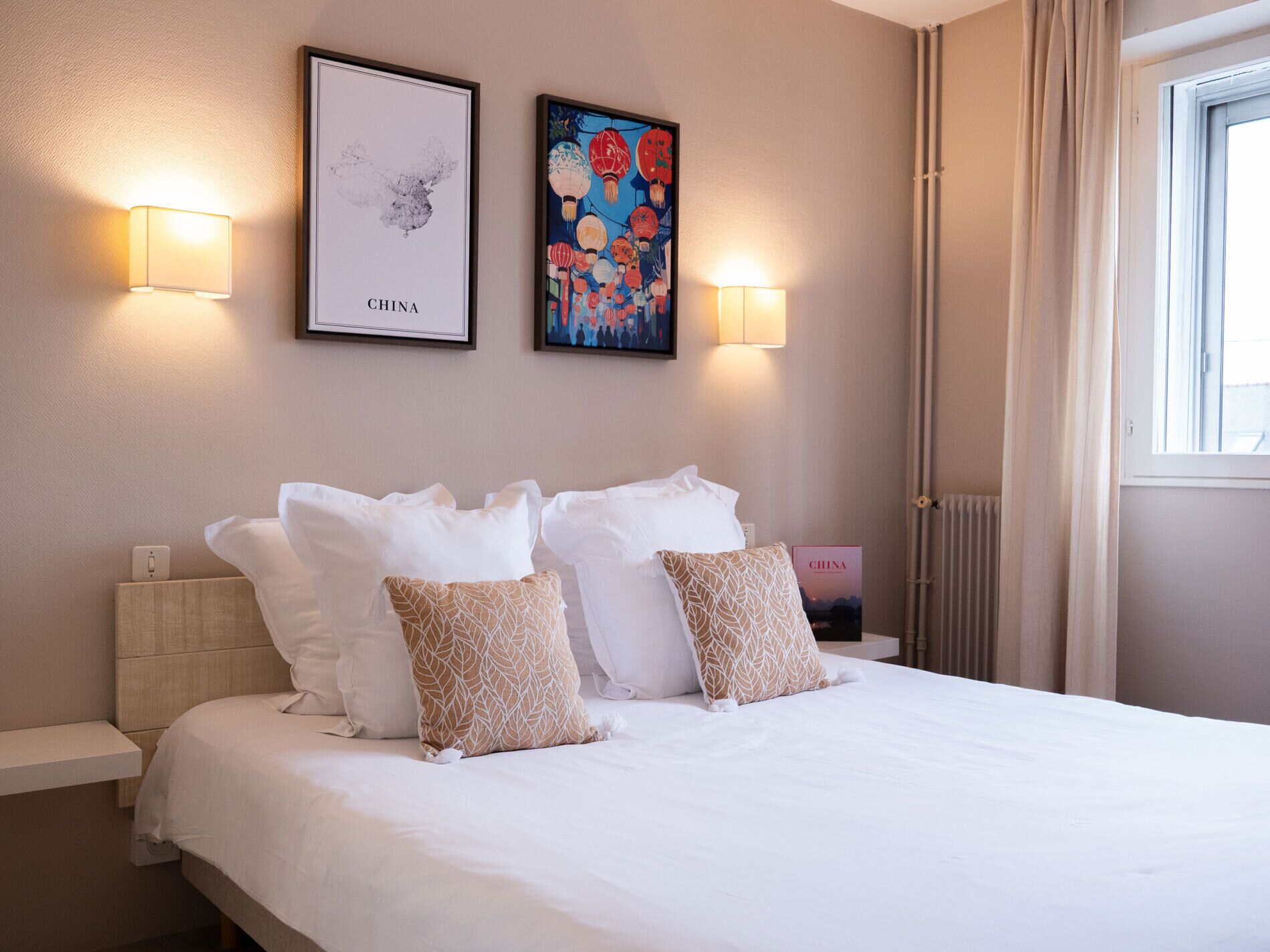 經典雙人房 | 記憶棉床墊、書桌、手提電腦工作空間、免費 Wi-Fi