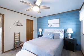 3 habitaciones, tabla de planchar con plancha, wifi y ropa de cama 