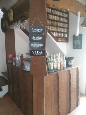 Bar (en la propiedad)