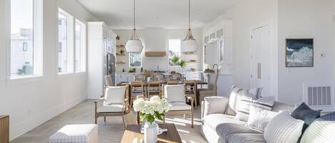 TV connectée, baby-foot, espaces bureaux