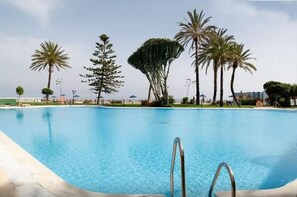 Pool - Santa clara torre 4 (Torremolinos)