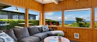 The Pilot House by AvantStay | Stunning Home Right On Arch Cape Beach!