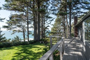 Property grounds - Ocean Views, Outdoor Living, 5min Walk to Beach | The Purcell House by AvantStay (Nehalem)