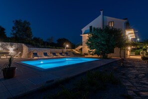 Outdoor pool, a heated pool
