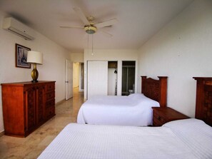 3 Schlafzimmer, Bügeleisen/Bügelbrett, kostenloses WLAN, Bettwäsche