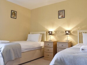 2 bedrooms, bed sheets