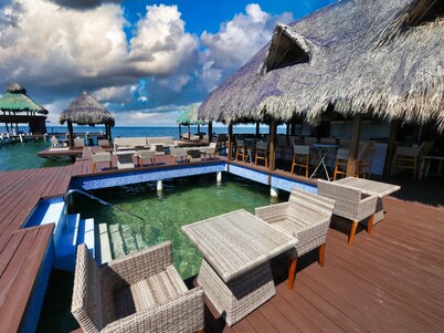 Luxury Beachfront Villa