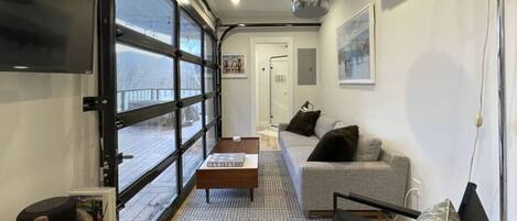 Smart-TV, Stereoanlage