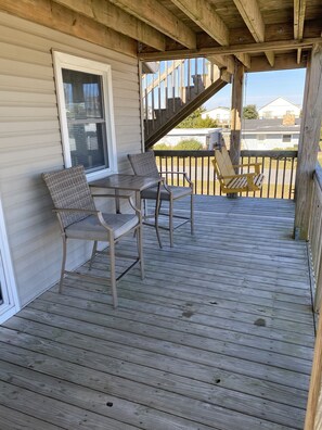 Outdoor dining - After Dune Delight. One Block to the Beach, Rooftop Deck w/Ocean Views! (Kill Devil Hills)