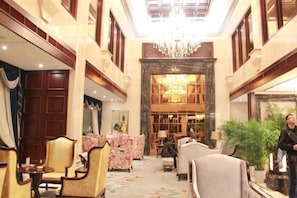 Unclassified image, 4 of 95, button - Wanhe Haosheng Hotel (Lishui)