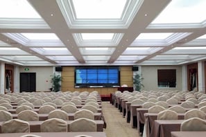 Unclassified image, 2 of 95, button - Wanhe Haosheng Hotel (Lishui)