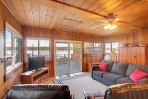 TV, video game console, DVD player - Charming Lakefront Cabin w/ Deck & Fire Pit! (Newport)