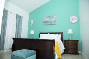 1 habitación, tabla de planchar con plancha, wifi y ropa de cama