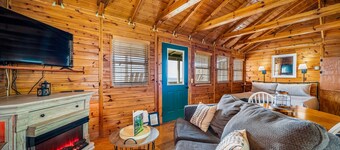 The Escape-newly remodeled w/amazing views