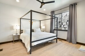 4 Schlafzimmer, Schreibtisch, WLAN, Bettwäsche