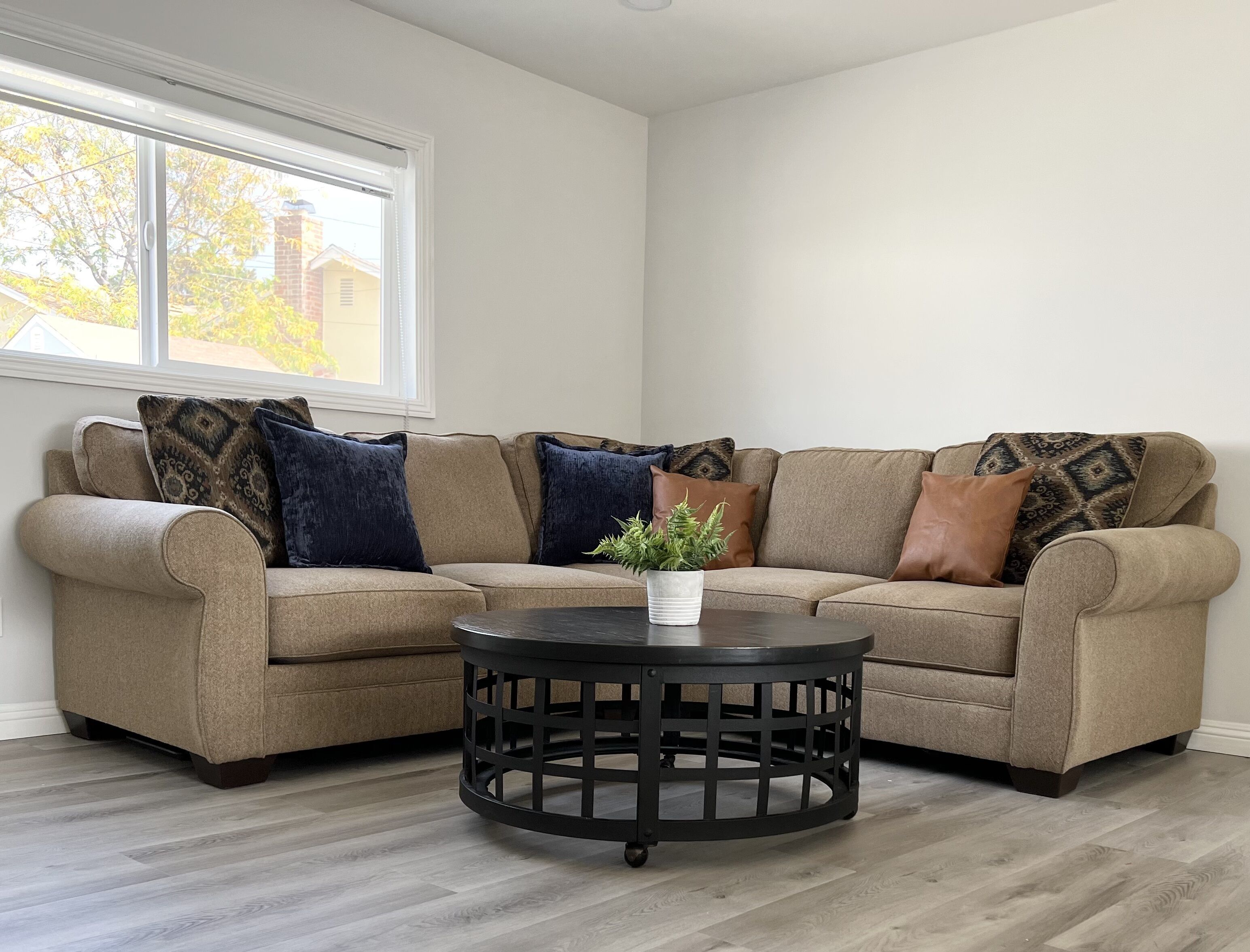 Entire Renovated 3BR/2BTH House in the Foothills