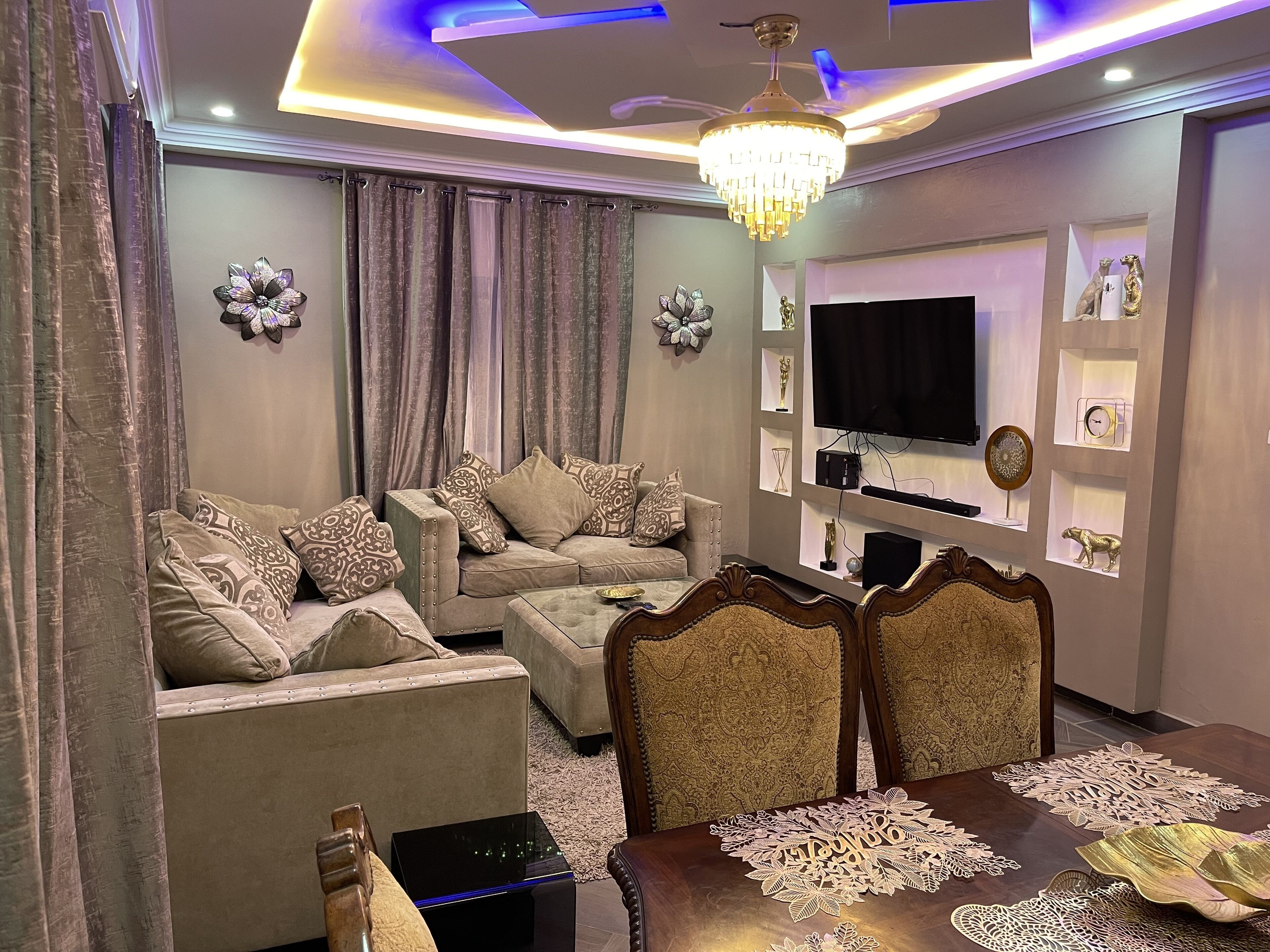 智能电视、Netflix、流媒体服务