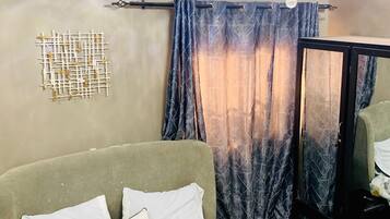 3 多间卧室、免费 WiFi