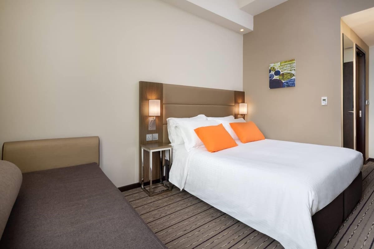 Coffres-forts dans les chambres, bureau