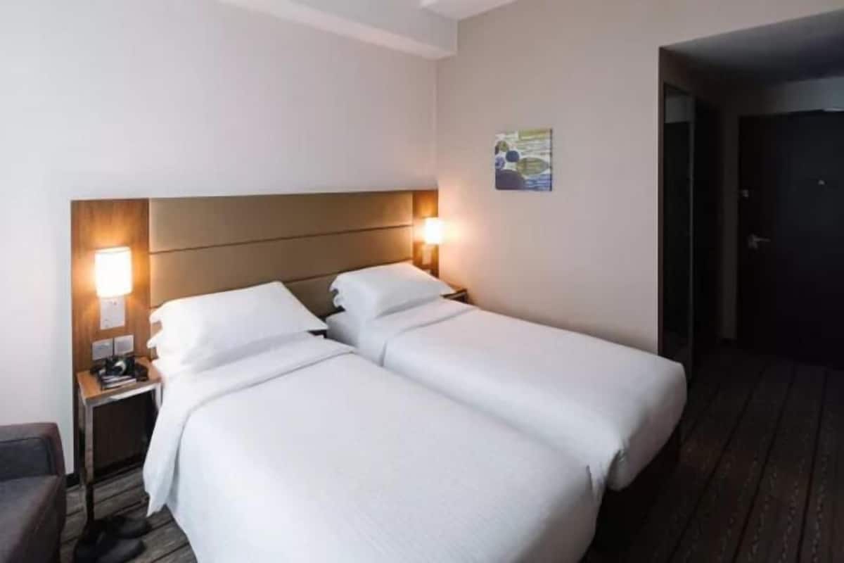 Coffres-forts dans les chambres, bureau