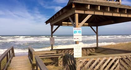 Enjoy a getaway to remember at Dune't Worry, Beach Happy!