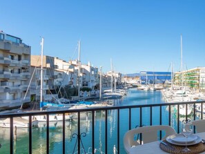 Outdoor dining - Port Primer by Interhome (Empuriabrava)